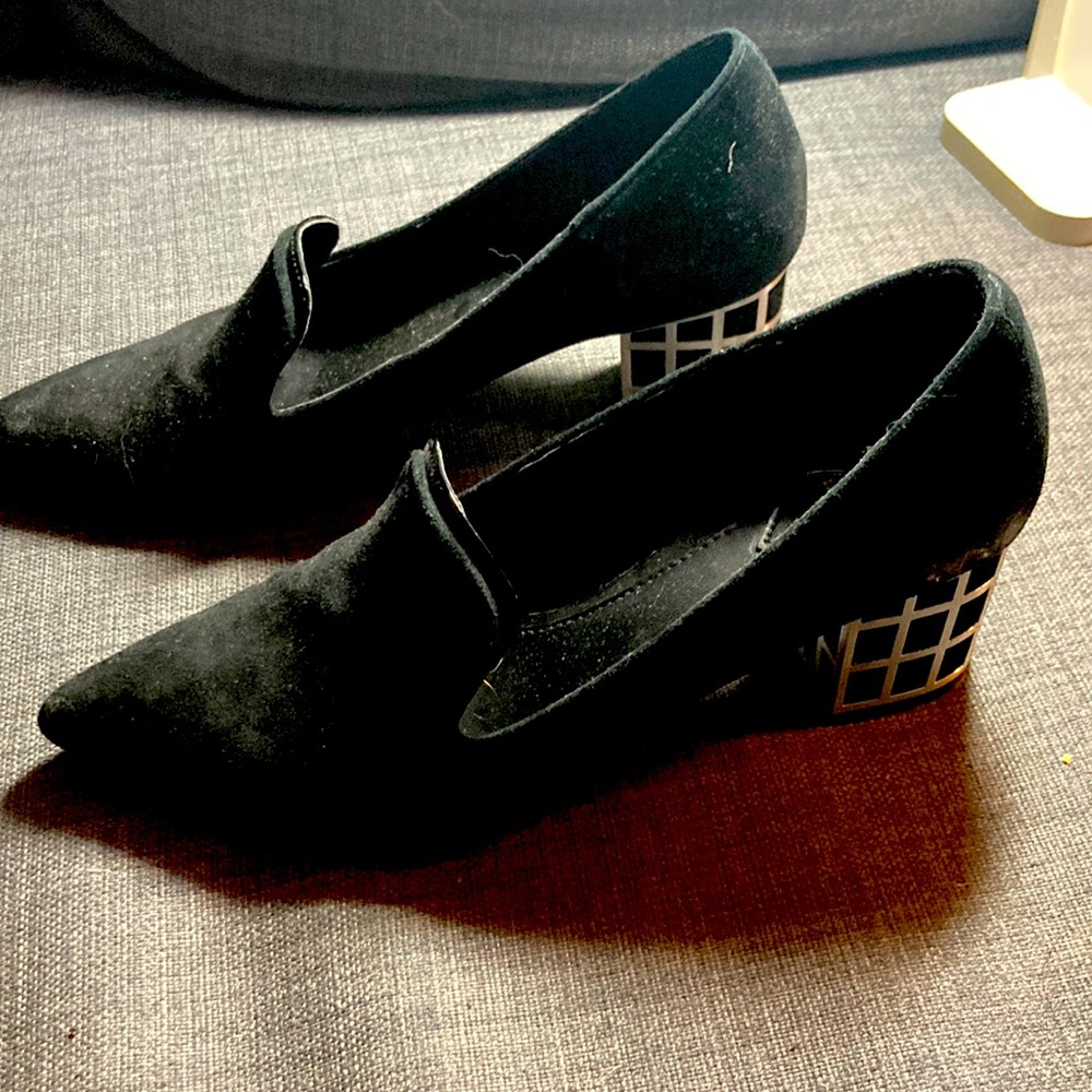 Brian Atwood shoes Black  suede pump “Karina”   cage block heel Size 6.5.
